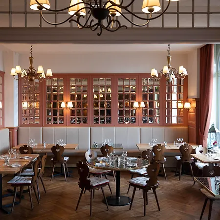 Grand Bristol Hotel