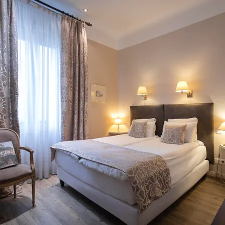 Hotel Grand Bristol 4*