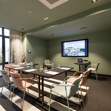 Hotel Grand Bristol By Collection 4*