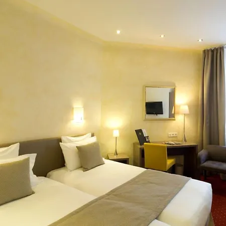 Grand Bristol By Collection Otel 4*