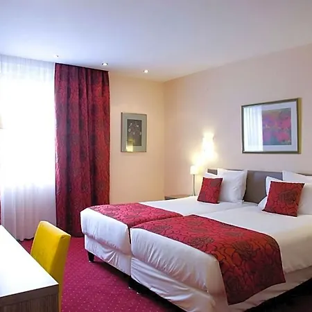 Otel Grand Bristol By Collection 4*