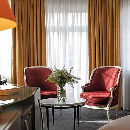 Otel Grand Bristol By Collection 4*