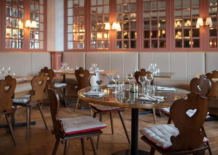 Grand Bristol By Collection Colmar