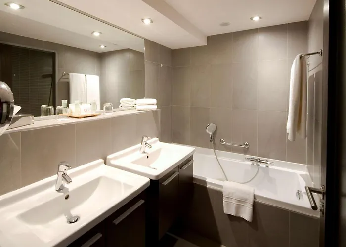 Grand Bristol By Collection كولمار