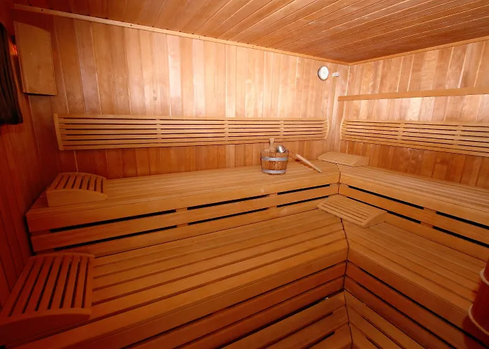 Grand Bristol By Collection 4*