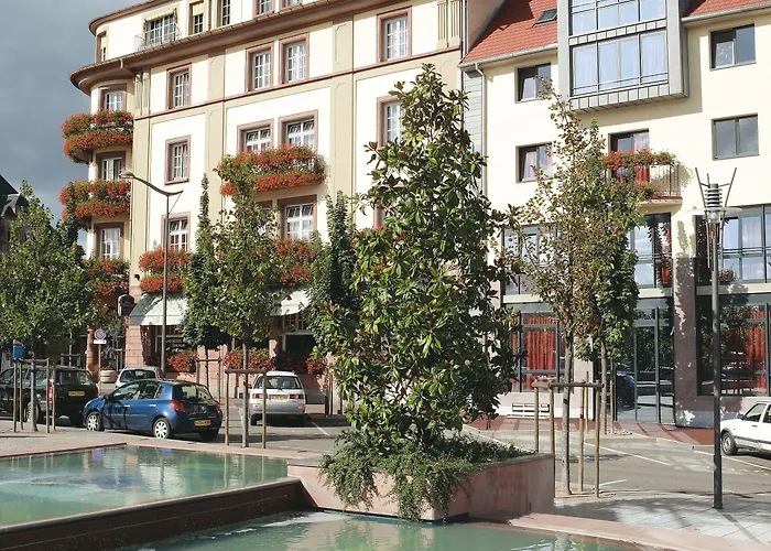 Grand Bristol By Collection